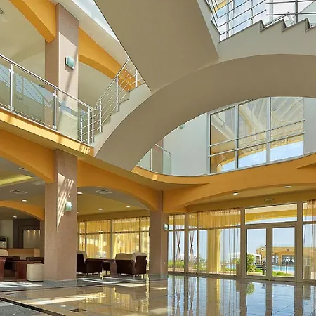 شقة فندقية Midia Grand 3*